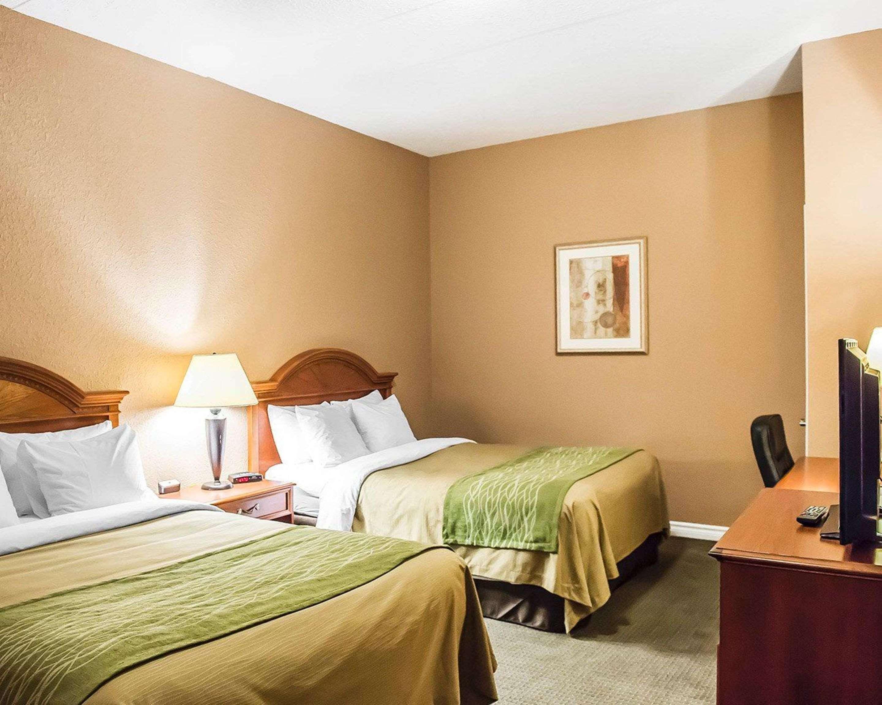 Comfort & Thousand Islands Harbour District Hotel Gananoque